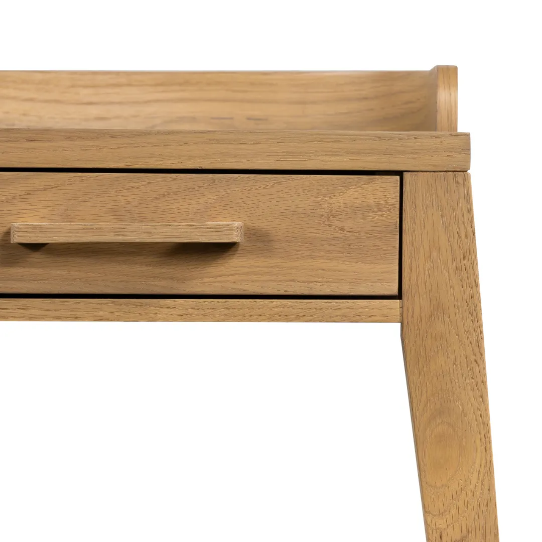 Mikkael Desk