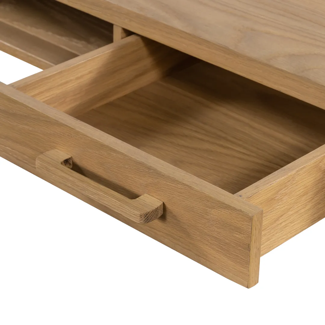 Mikkael Desk