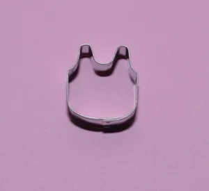 Mini Baby Bib Cookie Cutter 3cm