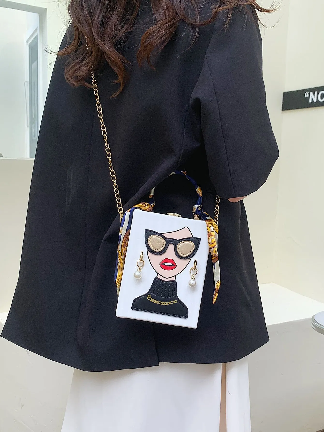 Mini Cartoon Figure Graphic Box Bag - White