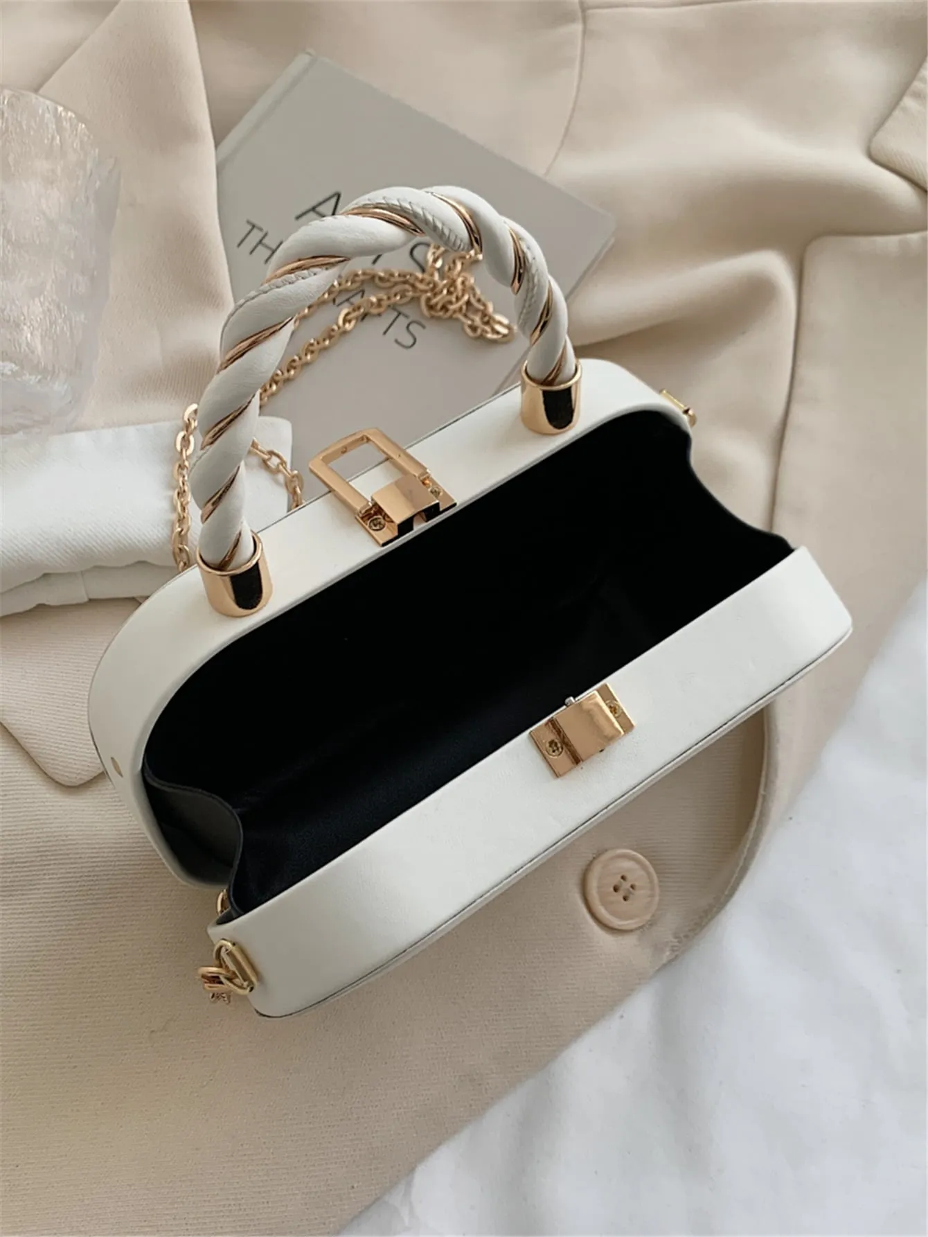 Minimalist Geometric Embossed Chain Box Bag - White