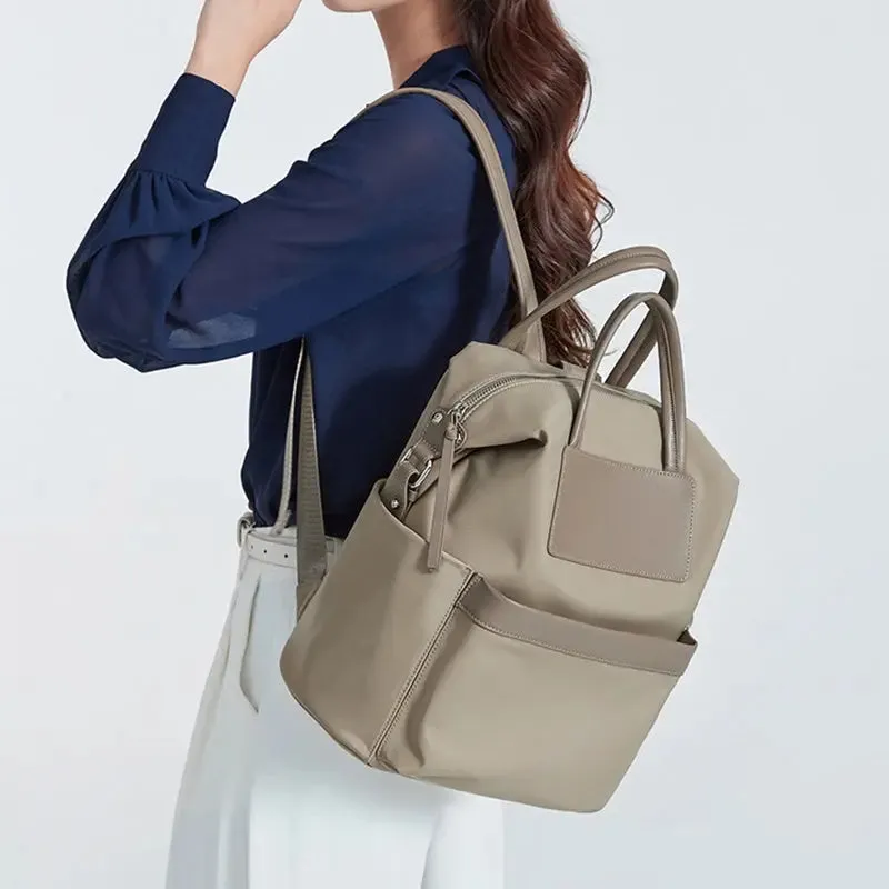 Mochila Feminina Casual: Versátil e Prática!