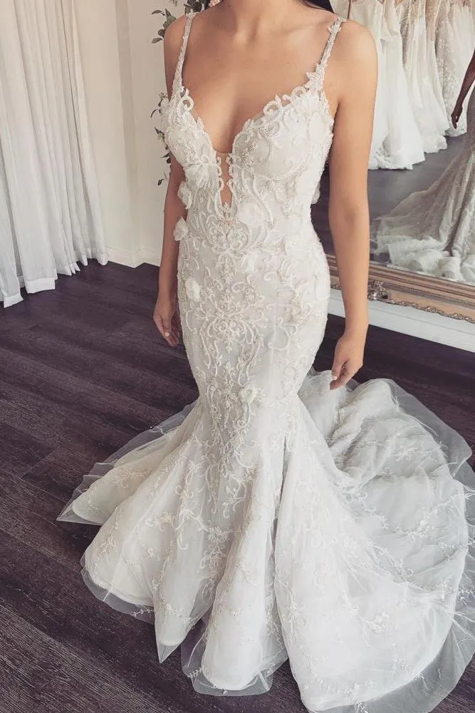 Modern V neck Sleeveless Lace Overskirt Bridal Gowns For Wedding New Arrival