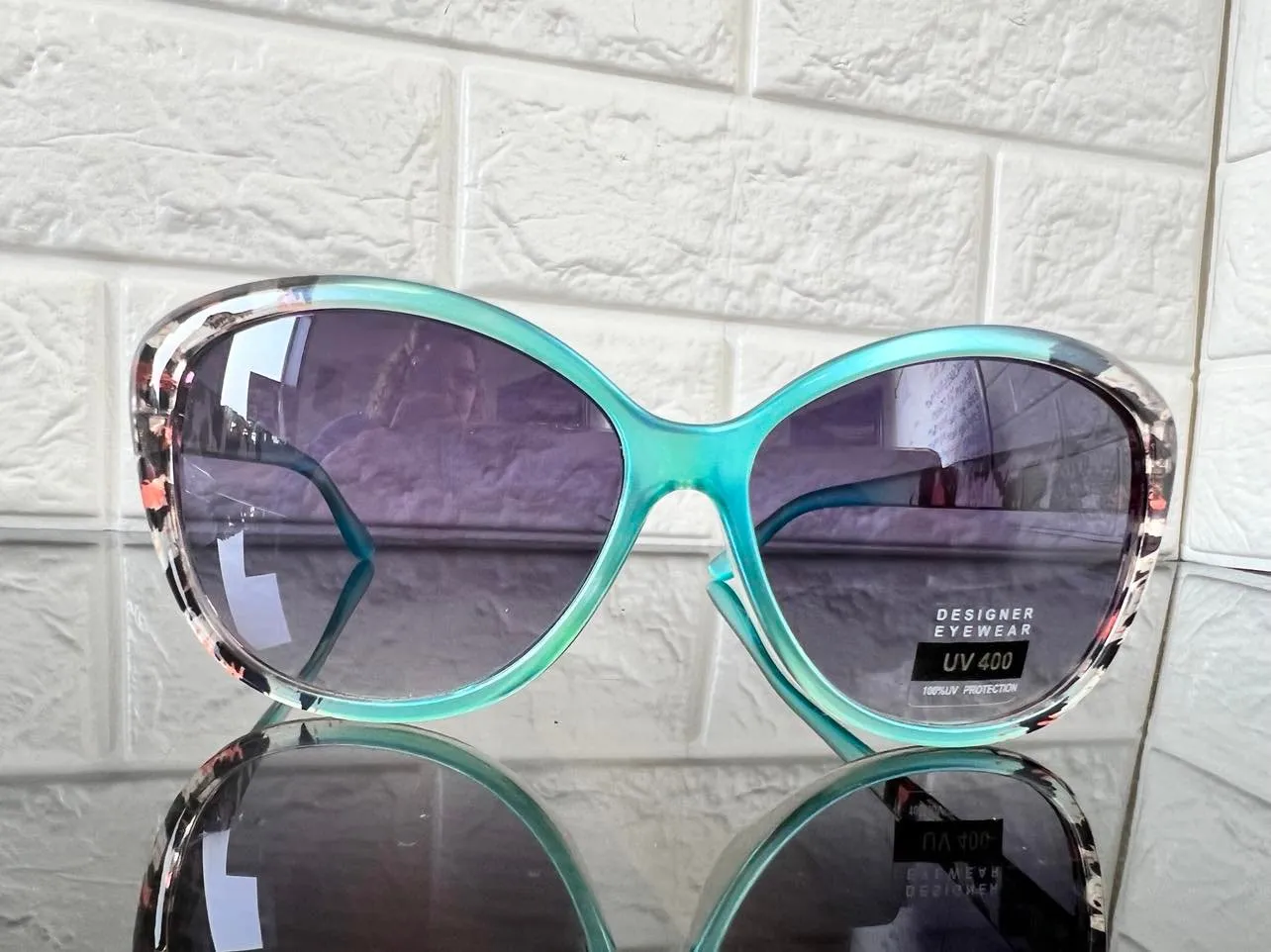 New Designer Rep. Sunglasses, 400 UV Protection! Teal Multi with gradient lenses - Retails $40 