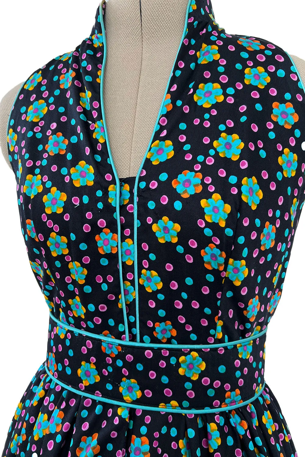 Prettiest Early 1970s Oscar de la Renta Floral Printed Halter Dress w Crossed Strap Open Back