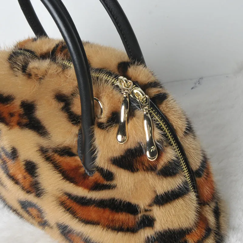 Real Mink Fur Designer Leopard Print Handbag Mini Shell Bag Messenger Packet for Girls 7999
