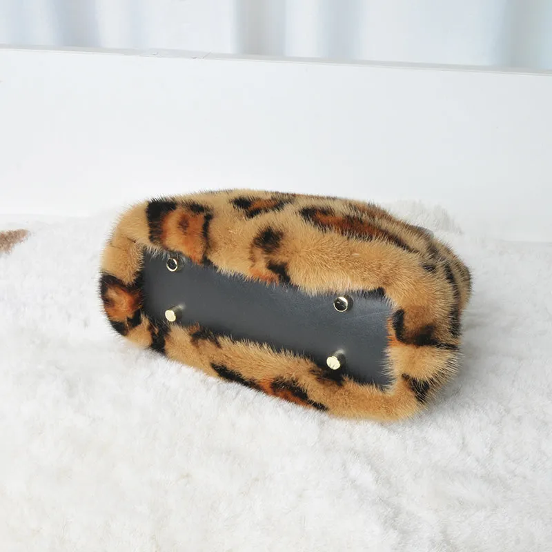 Real Mink Fur Designer Leopard Print Handbag Mini Shell Bag Messenger Packet for Girls 7999