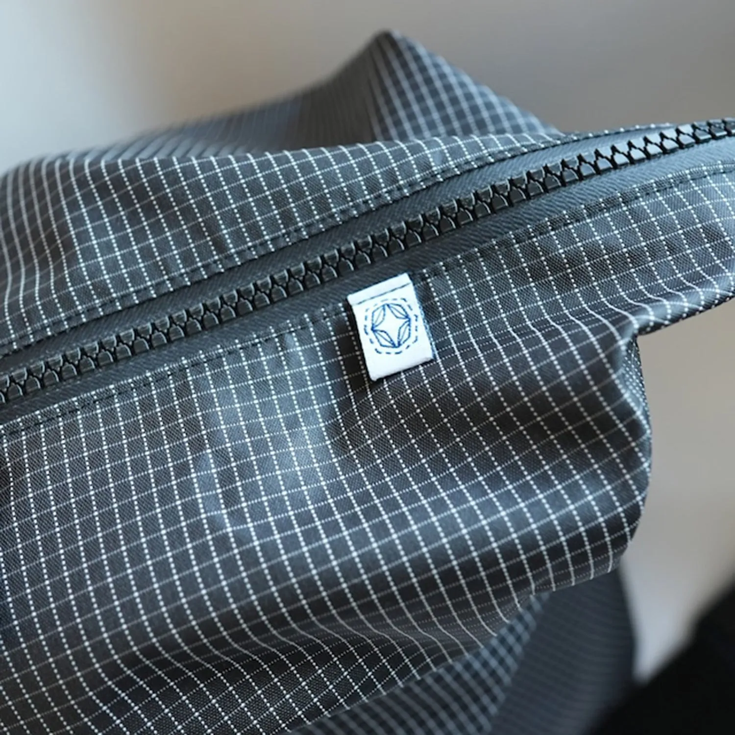 SASURA | サスラ　Spectra Big Messenger Bag