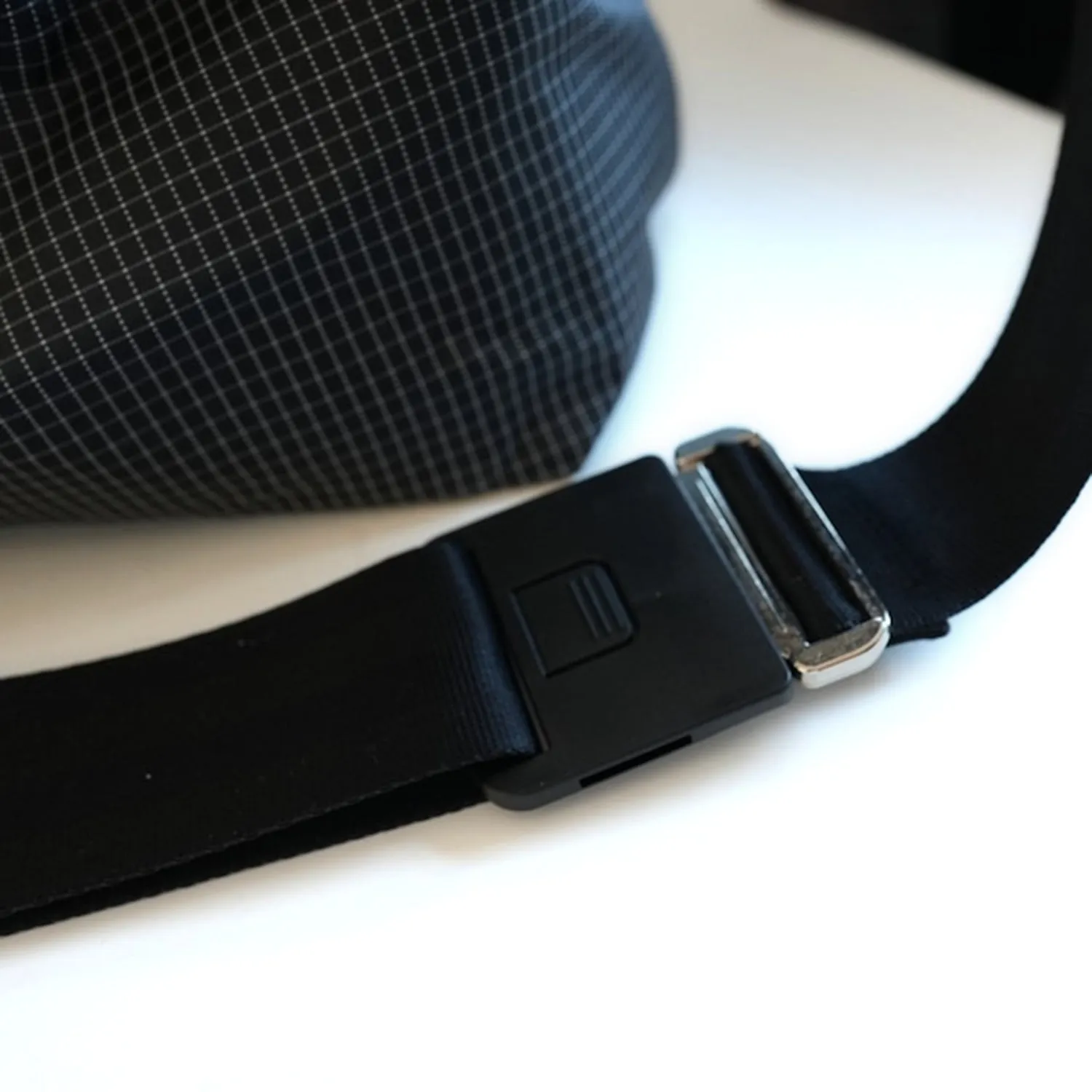 SASURA | サスラ　Spectra Big Messenger Bag