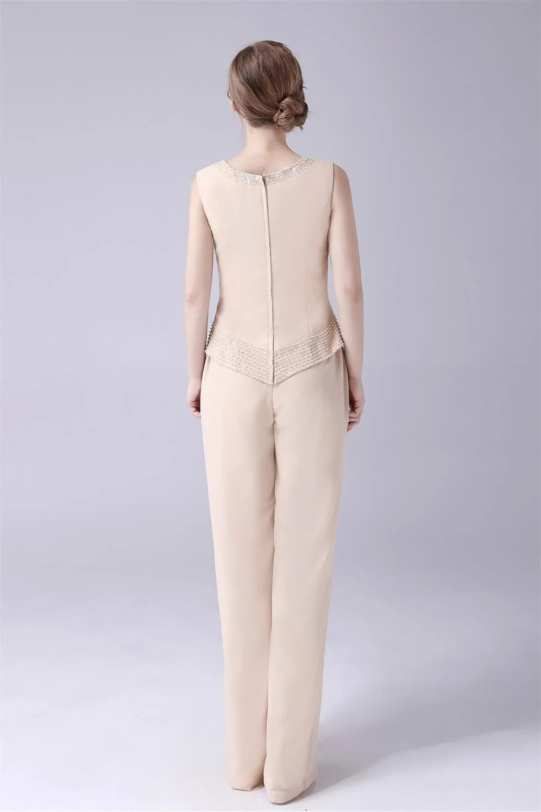 Sleeveless jewel beading vintage mother's suit