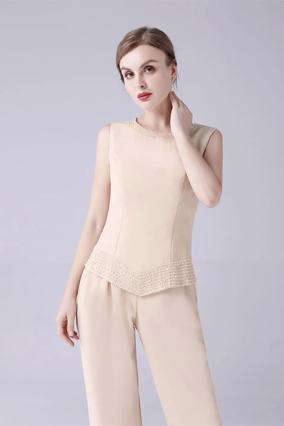 Sleeveless jewel beading vintage mother's suit