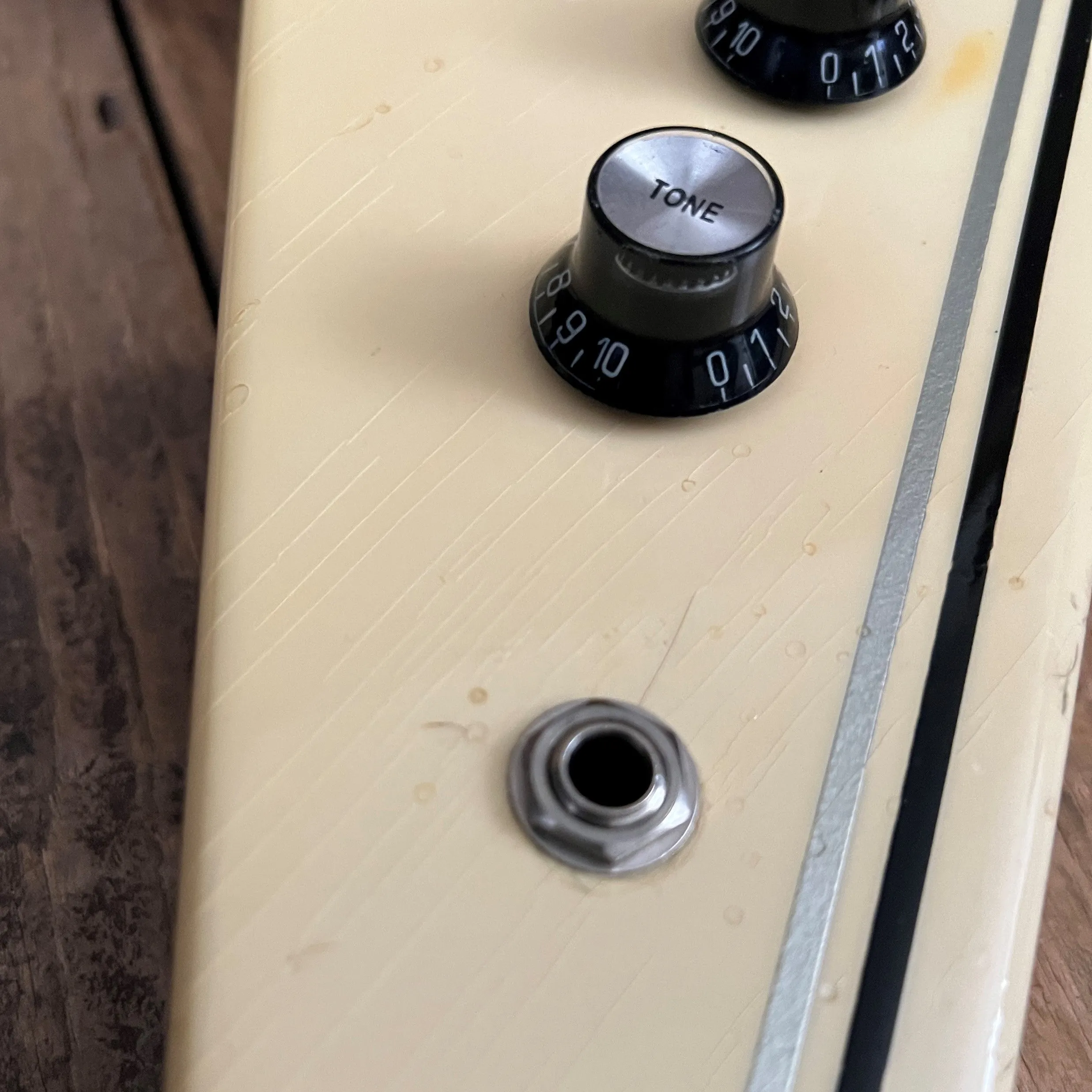 SOLD - Gibson Flying V Designer Series 1984