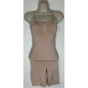 Spanx Full Bodysuit Mid Thigh Super Firm Control Shaper Sculpt, size Medium