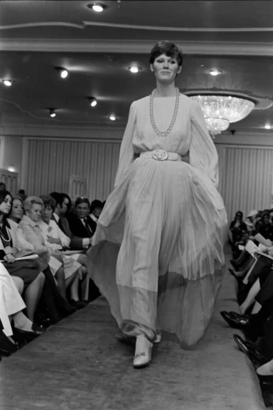 Spring 1973 Galanos Couture Pleated Peach & Taupe Silk Chiffon Dress
