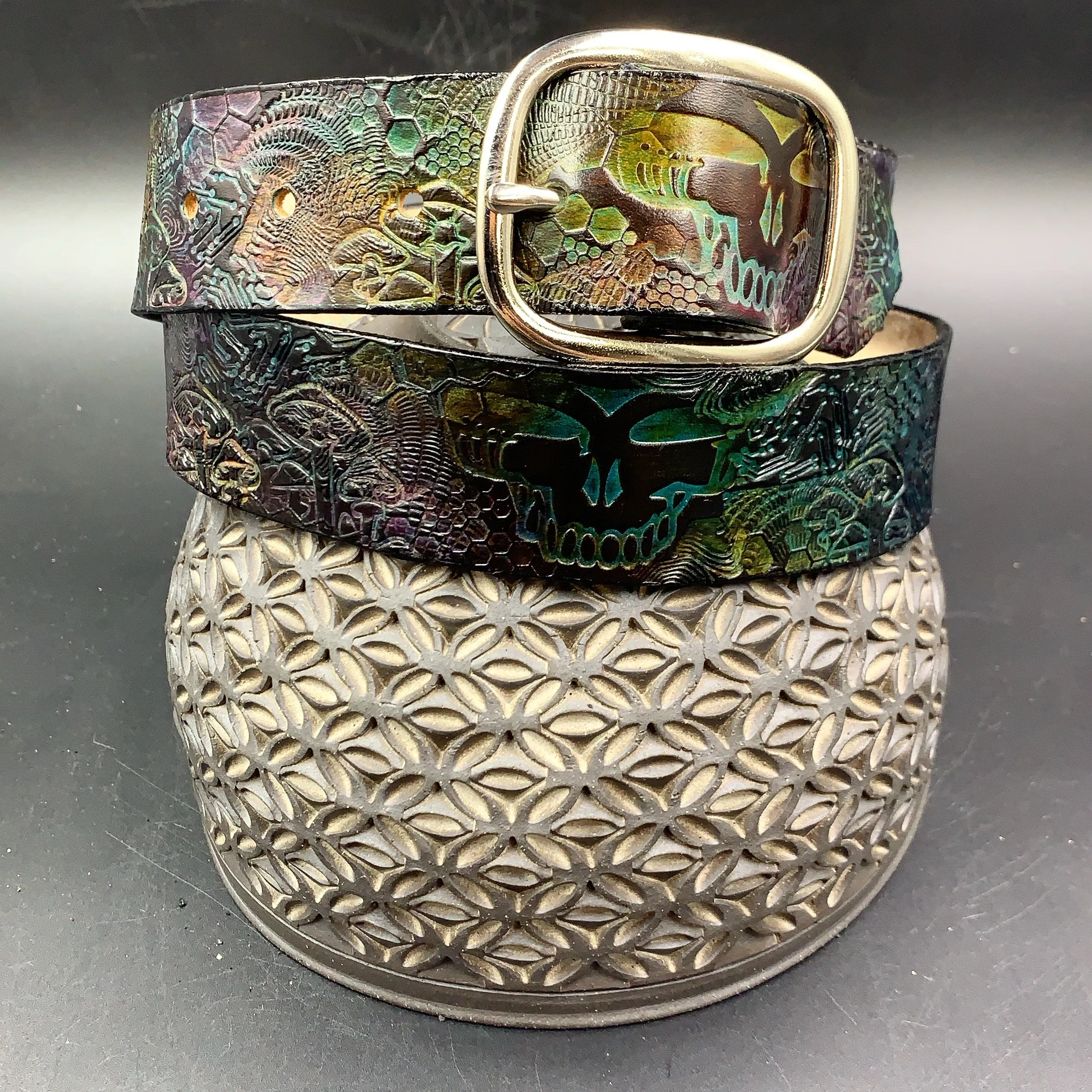 Stamped Leather Belt - Grateful Large Stealie