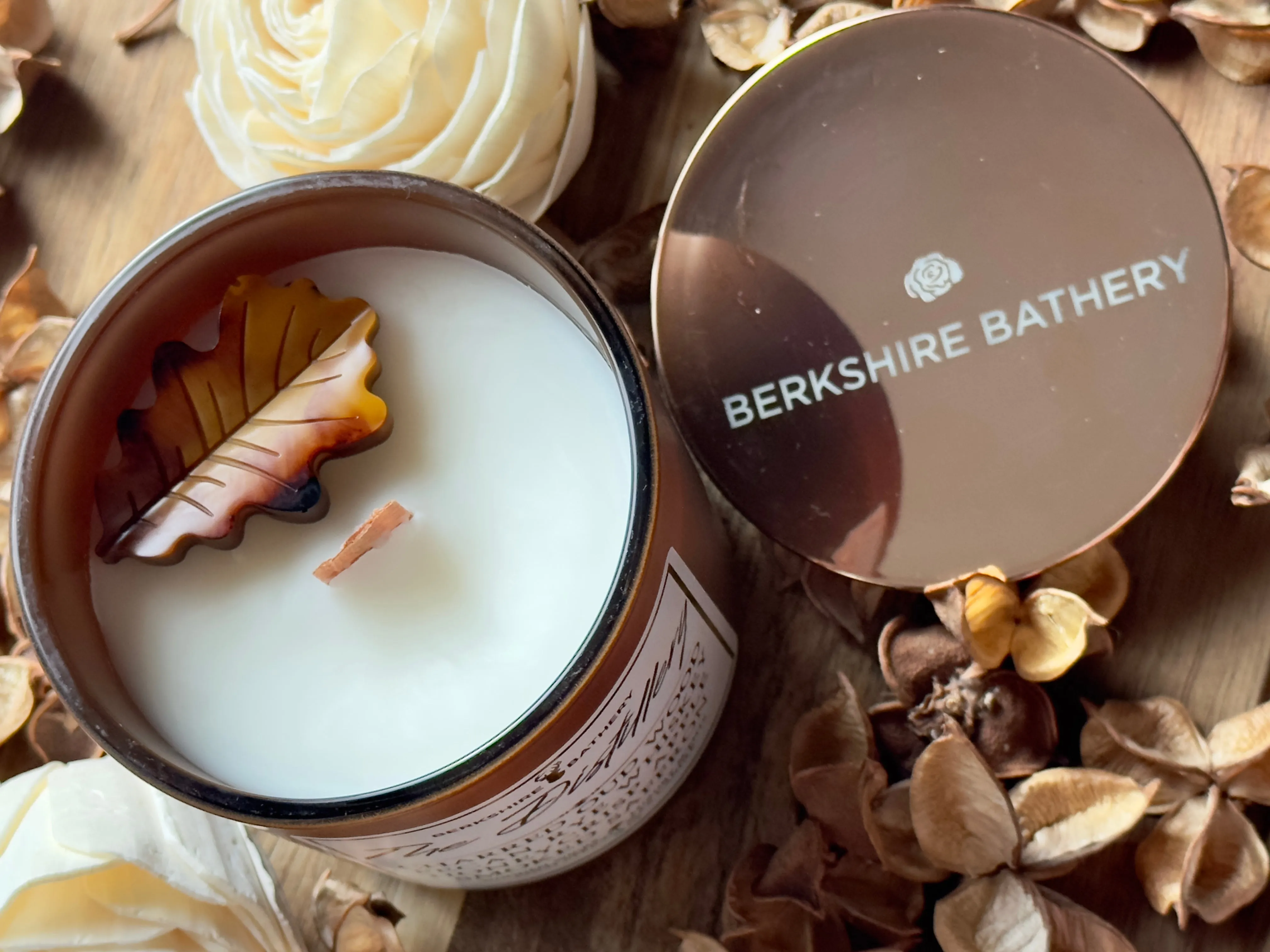 THE DISTILLERY | 16oz Wood Wick Candle