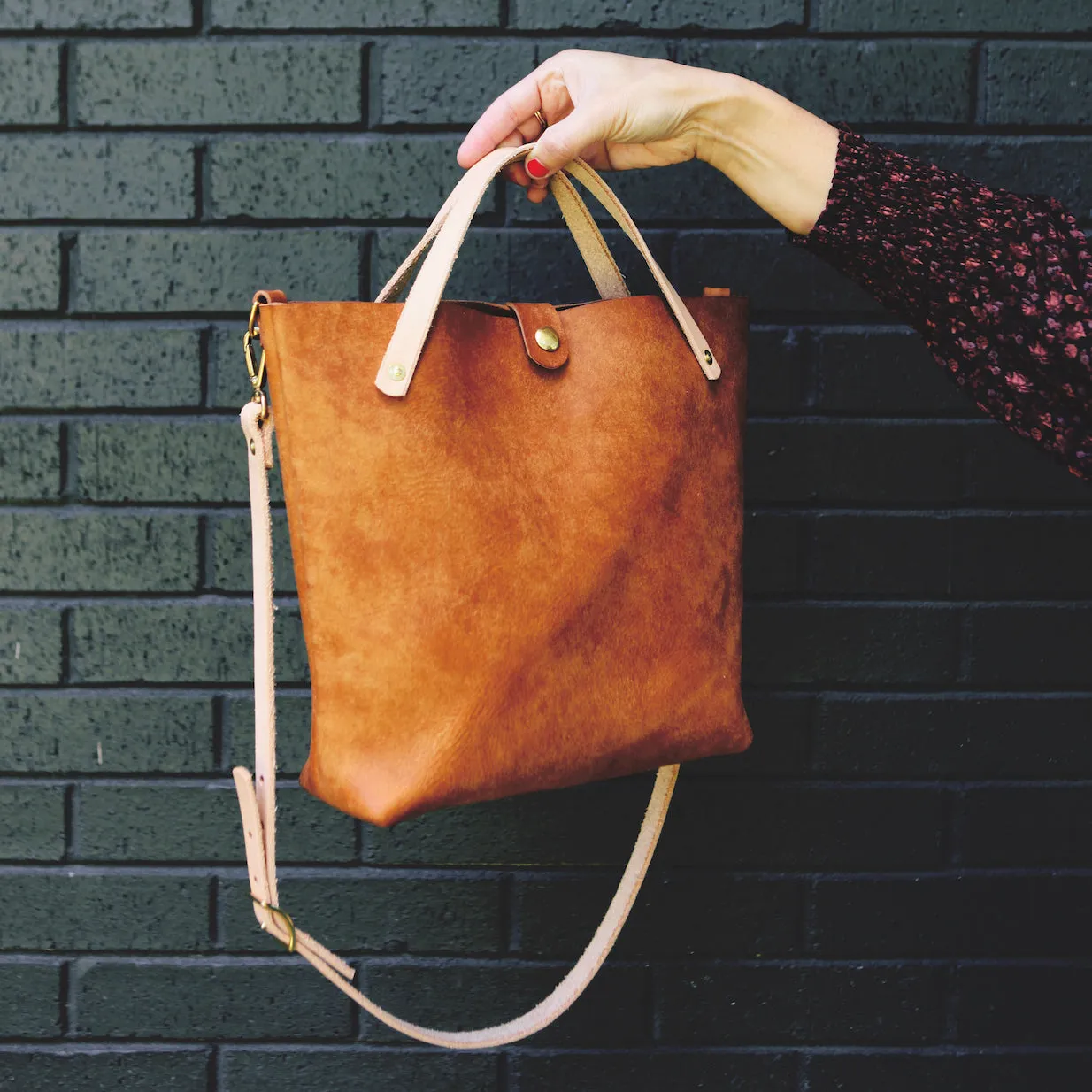 the satchel, cognac