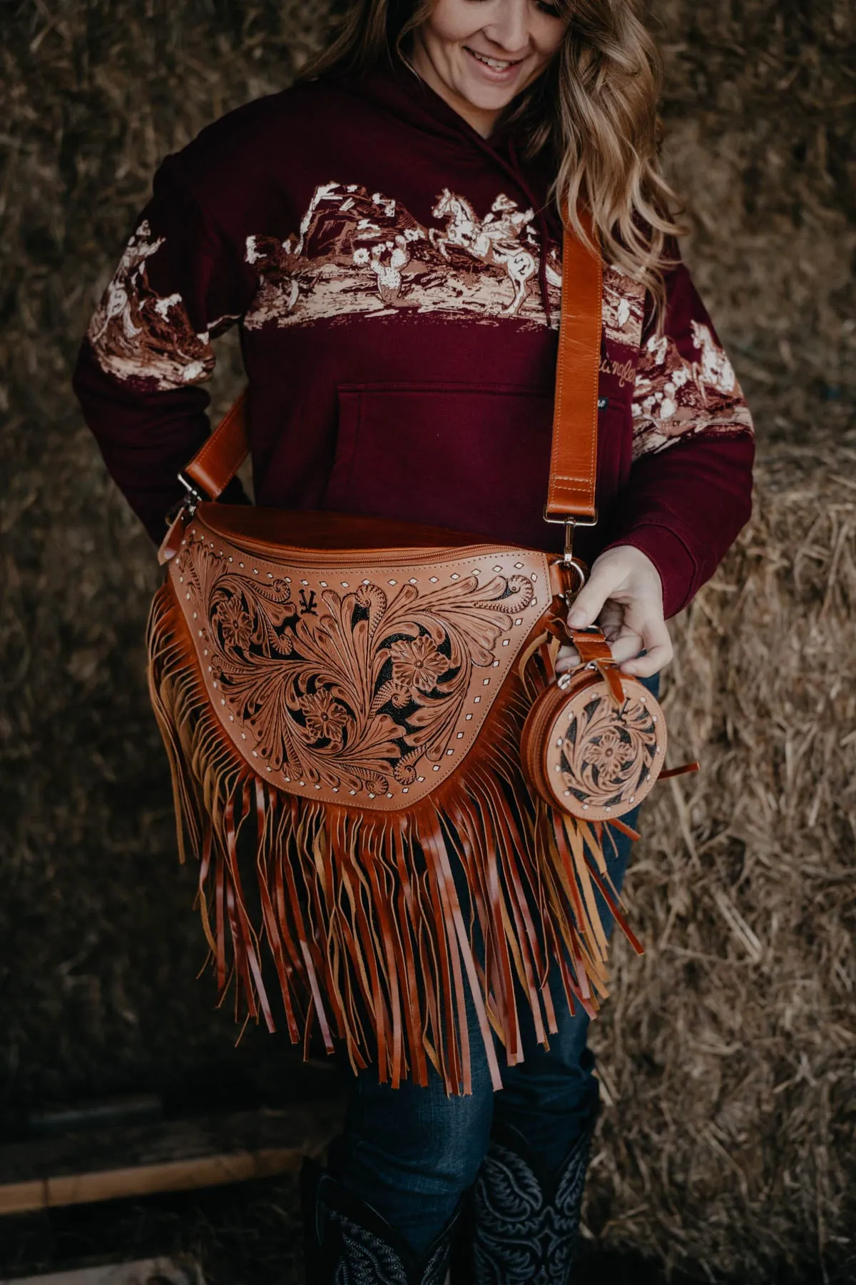 Tooled Leather Round Card Holder with Clip