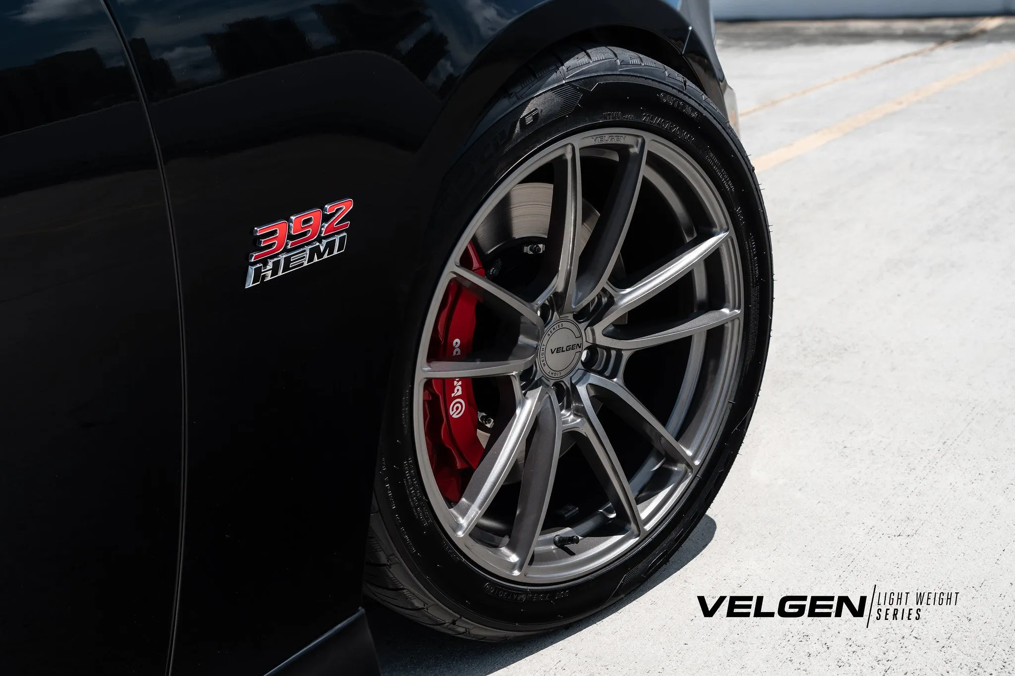 Velgen VF5 Lightweight Gloss Gunmetal 20s | Dodge Charger/Challenger