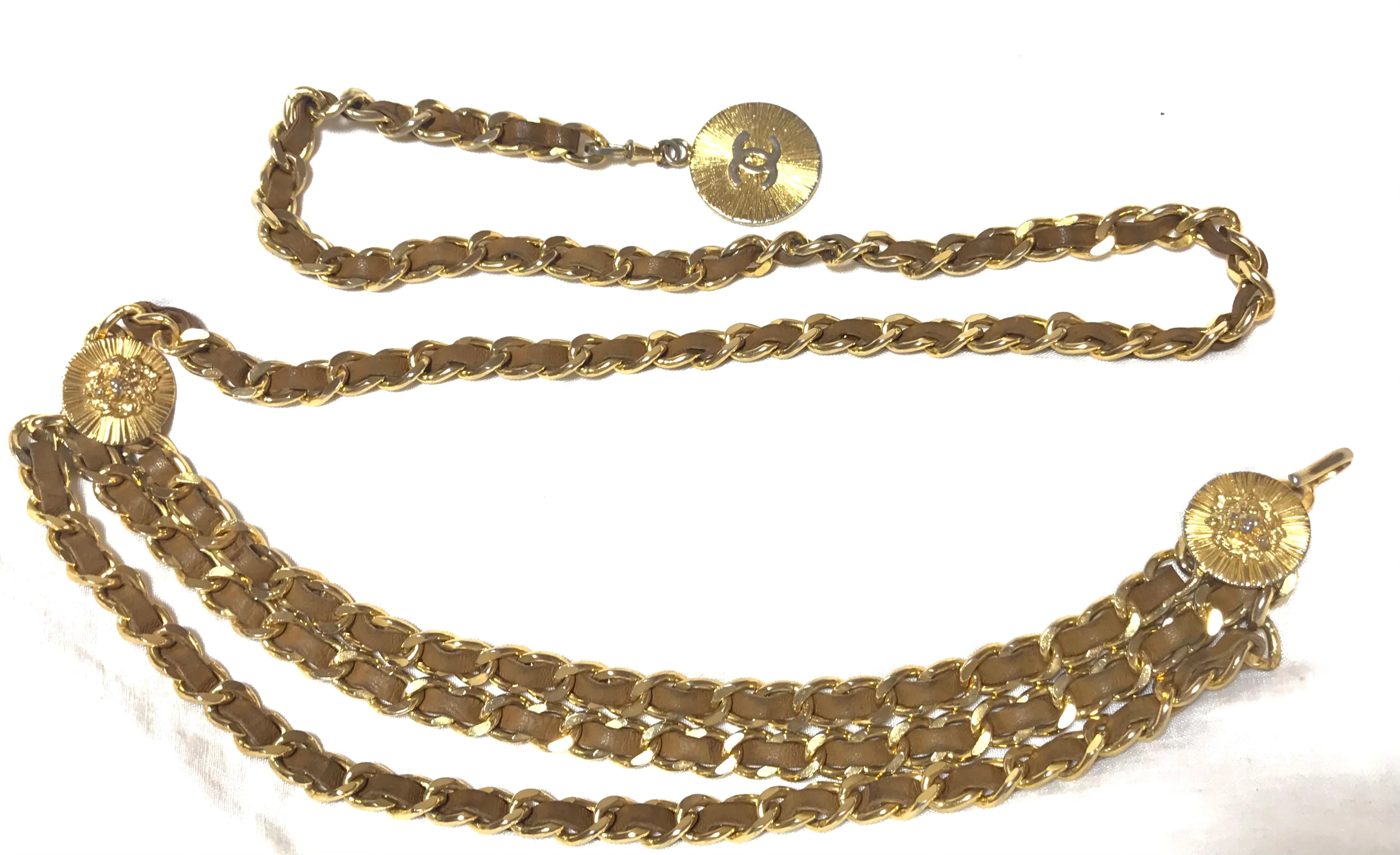 Vintage CHANEL triple layer golden chain and brown leather belt with CC and lion charms. Beautiful classic belt back in old era. R0410119